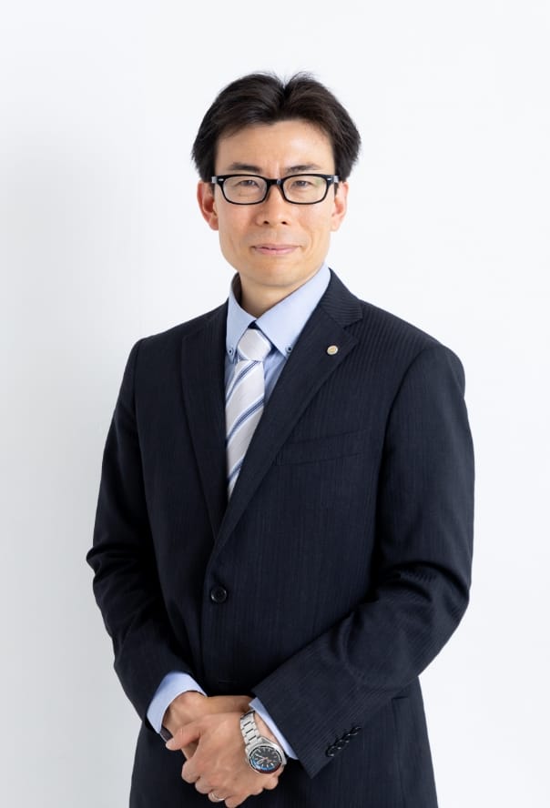 プロフィール写真:尾花 健介